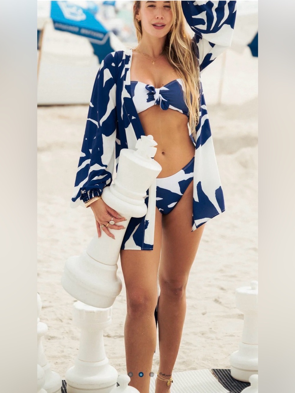 Verdelimon Women’s Blue & White Tie-Front Bikini Top